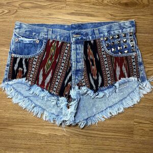 Runwaydreamz Aztec Studded Distressed Denim Shorts Button Fly Women L Festival